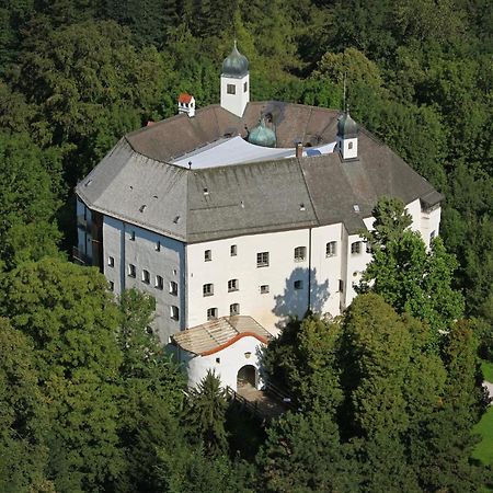 Hotel Schloss Amerang Екстер'єр фото